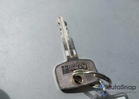 1996 Toyota Corolla from USA, damaged, VIN 2T1BA02E9TC130951